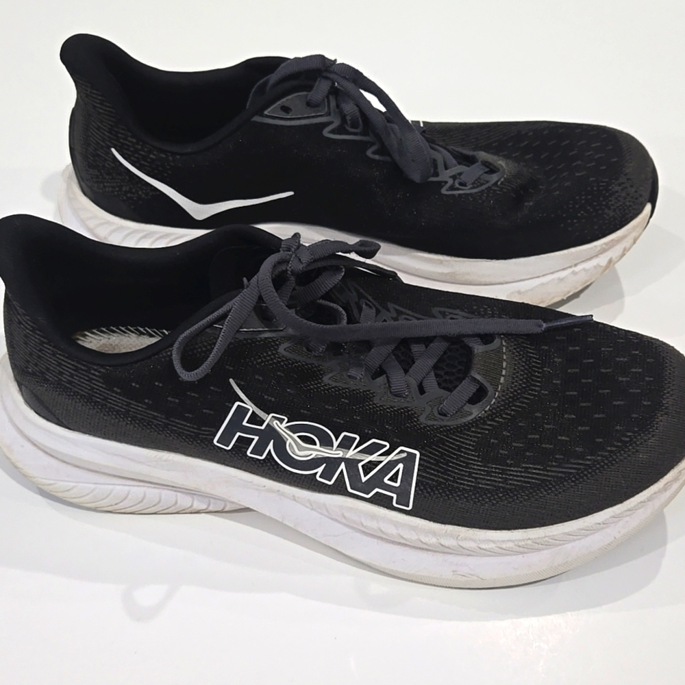 Hoka Mach 6 Black and White Athletic Running Shoes